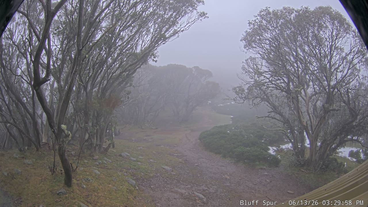 Mt Stirling Bluff Spur snow cam captured at 13 June 2026, 5:32 am