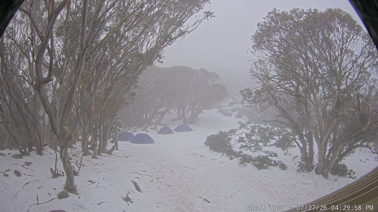 Mt Stirling Bluff Spur snow cam captured at 27 July 2026 at 4:37 pm AEST