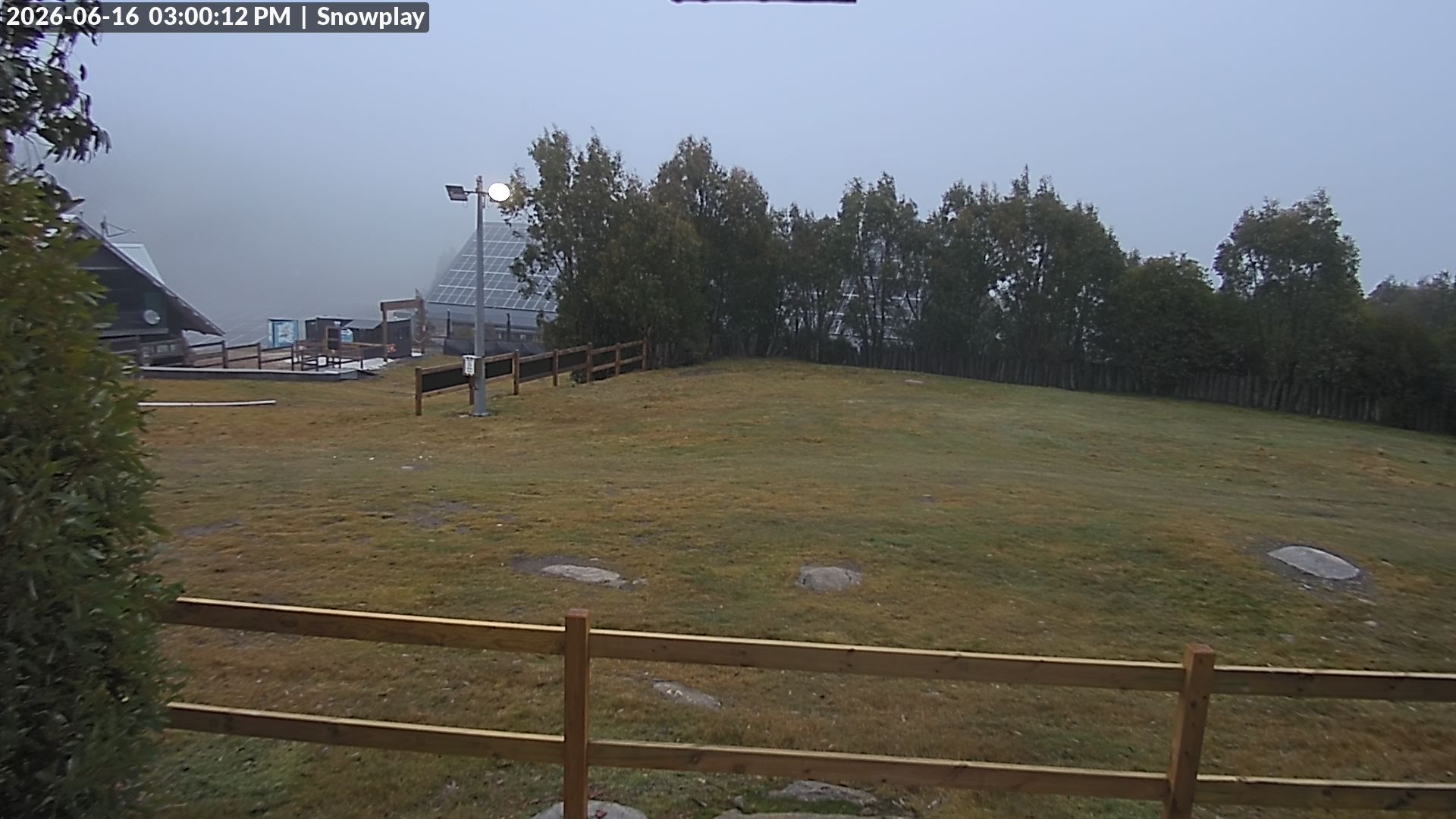 Lake Mountain Snow Play Area snow cam captured at 16 June 2026, 5:01 am