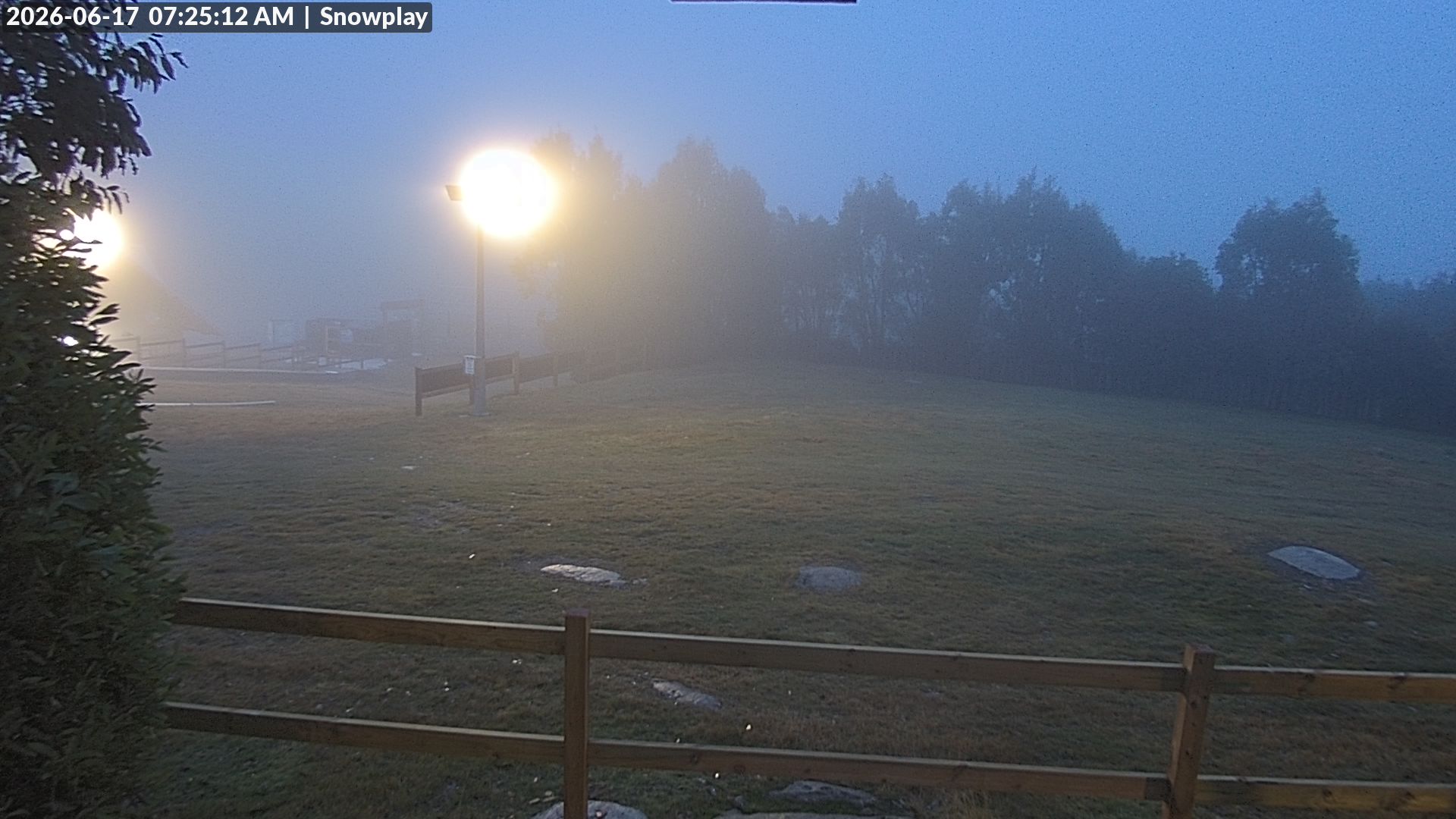 Lake Mountain Snow Play Area snow cam captured at 16 June 2026, 9:25 pm