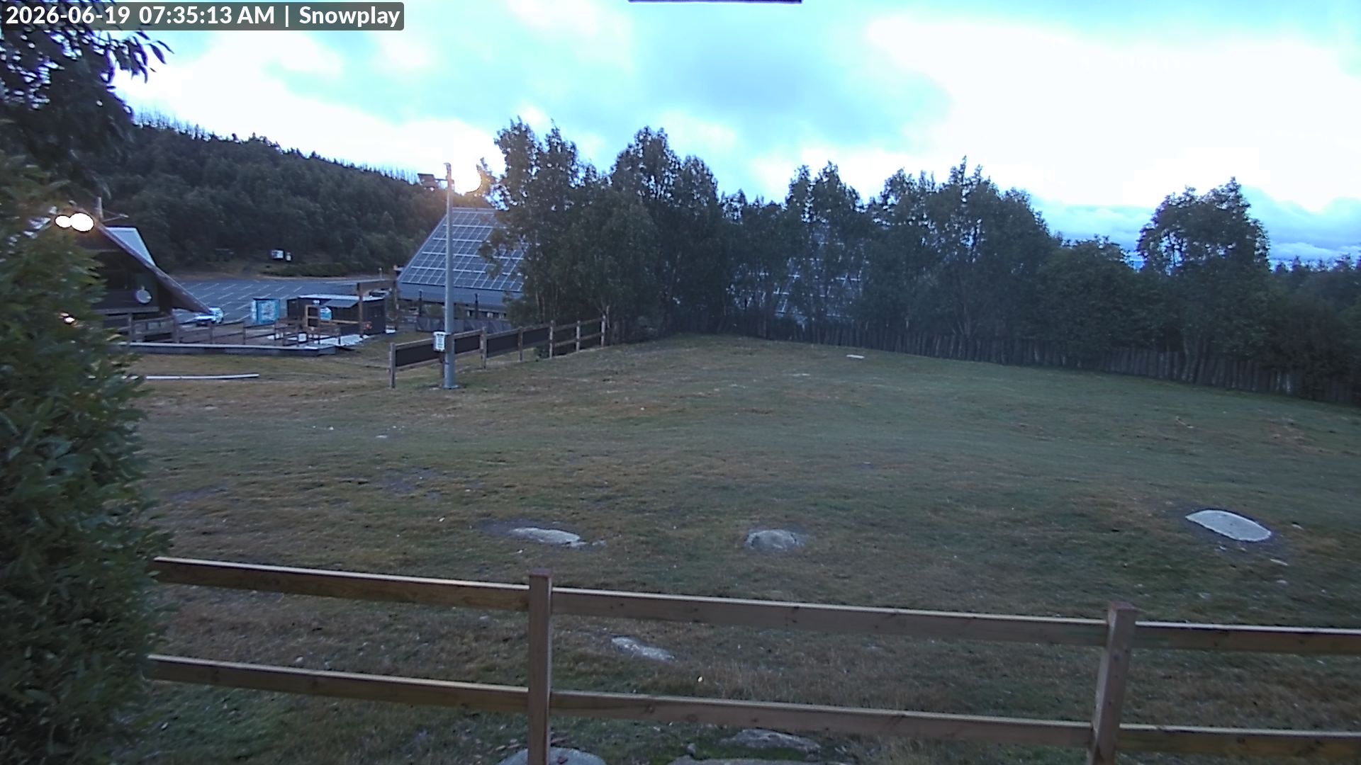 Lake Mountain Snow Play Area snow cam captured at 18 June 2026, 9:36 pm