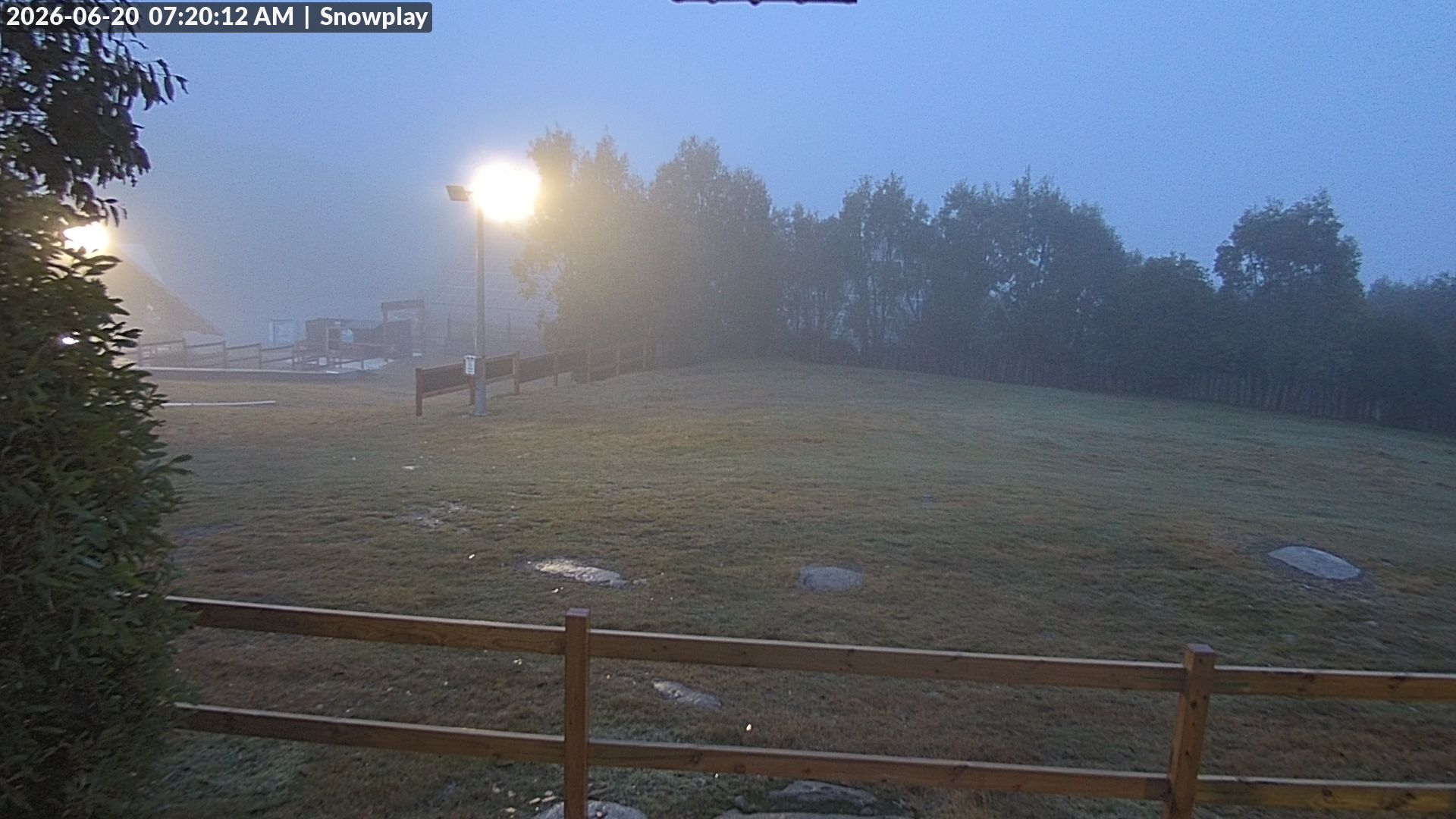 Lake Mountain Snow Play Area snow cam captured at 19 June 2026, 9:20 pm