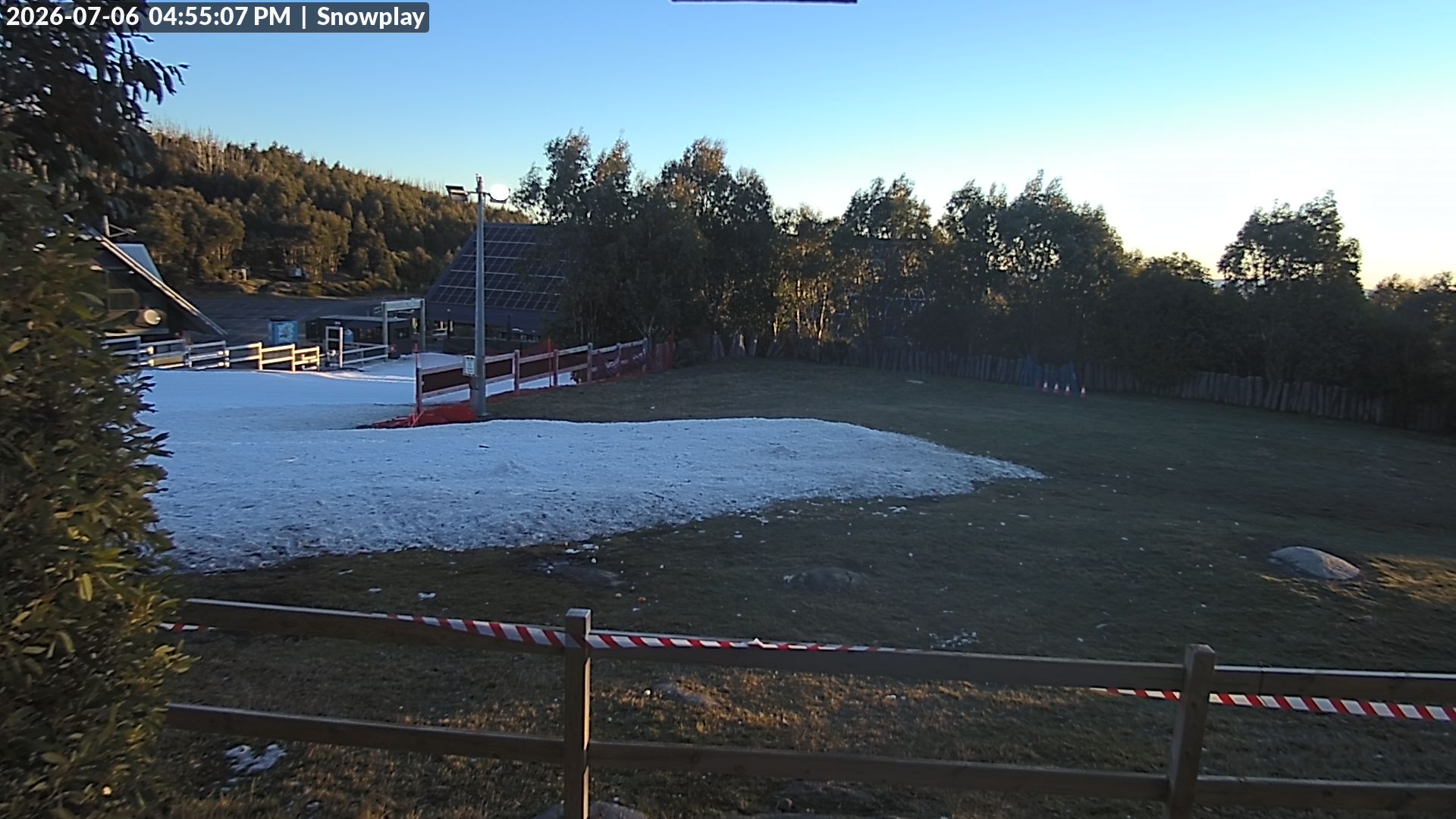Lake Mountain Snow Play Area snow cam captured at 6 July 2026 at 4:57 pm AEST