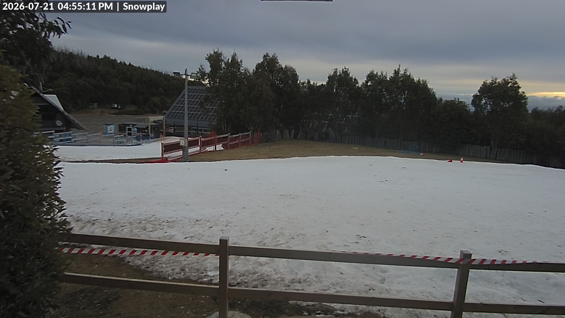 Lake Mountain Snow Play Area snow cam captured at 21 July 2026 at 5:00 pm AEST