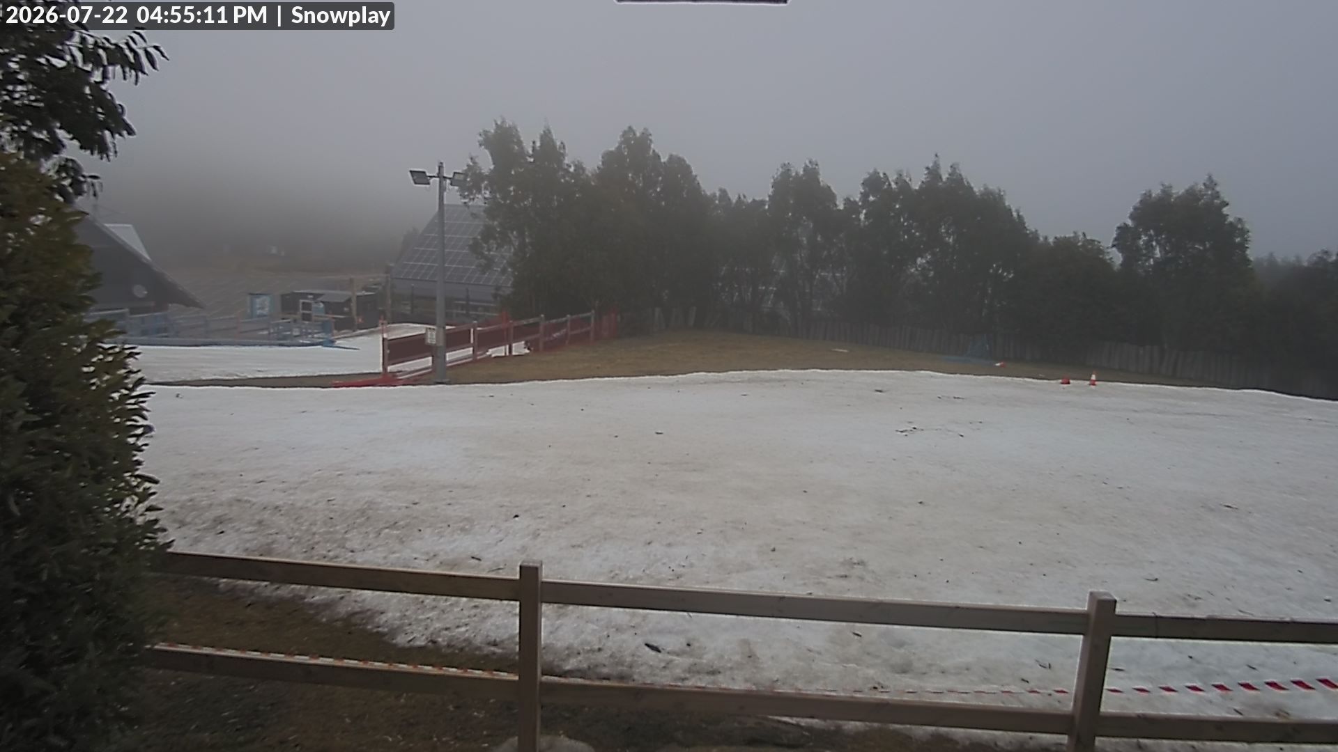 Lake Mountain Snow Play Area snow cam captured at 22 July 2026 at 5:00 pm AEST