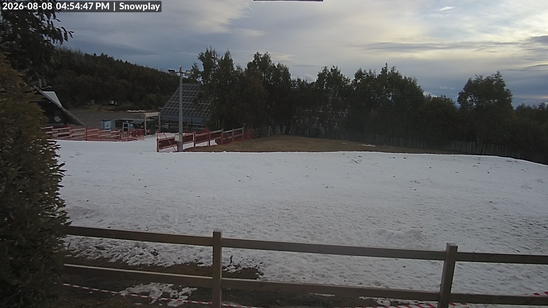 Lake Mountain Snow Play Area snow cam captured at 8 August 2026 at 4:59 pm AEST
