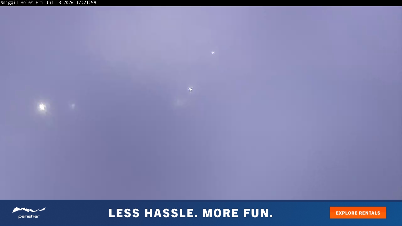 Perisher Smiggin Holes snow cam captured at 3 July 2026 at 5:29 pm AEST