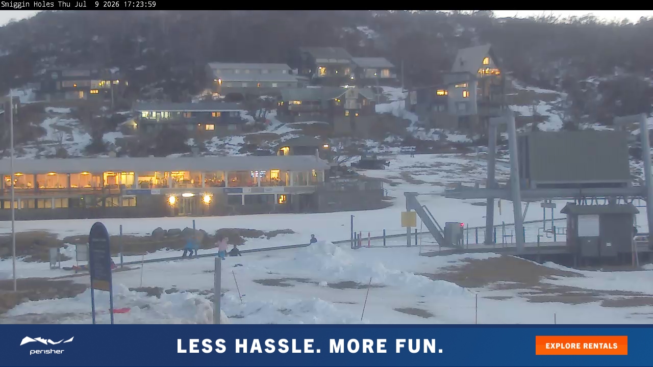 Perisher Smiggin Holes snow cam captured at 9 July 2026 at 5:34 pm AEST