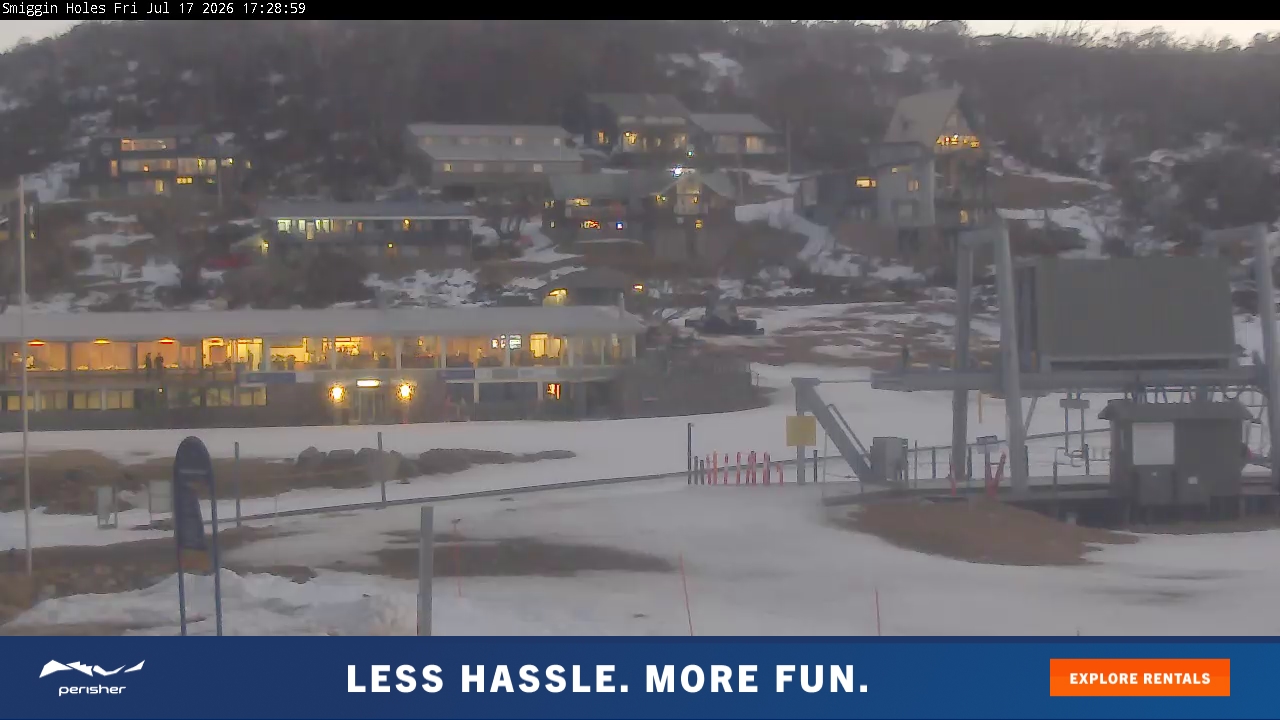 Perisher Smiggin Holes snow cam captured at 17 July 2026 at 5:31 pm AEST