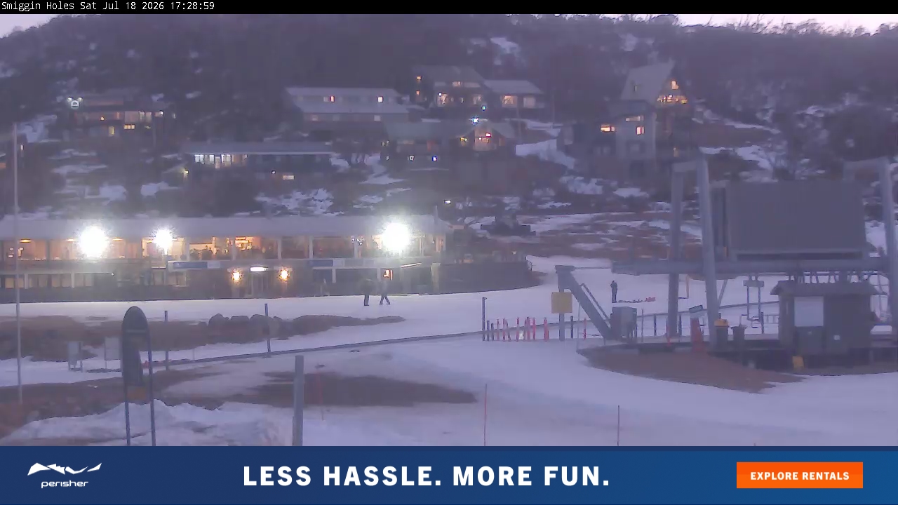 Perisher Smiggin Holes snow cam captured at 18 July 2026 at 5:32 pm AEST