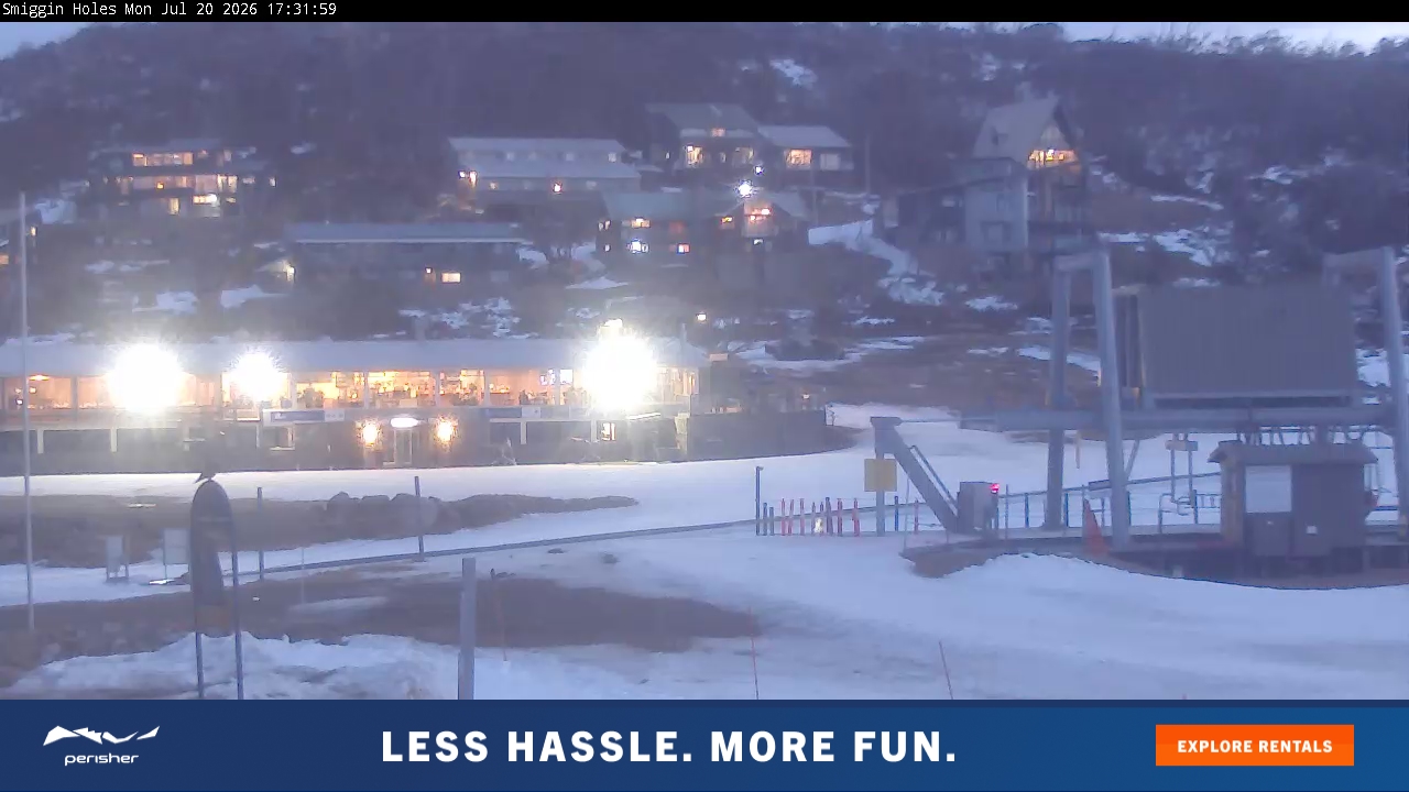Perisher Smiggin Holes snow cam captured at 20 July 2026 at 5:34 pm AEST