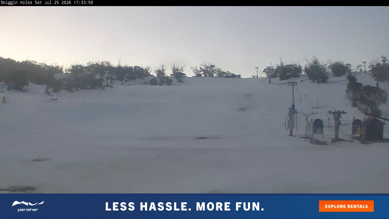 Perisher Smiggin Holes snow cam captured at 25 July 2026 at 5:34 pm AEST
