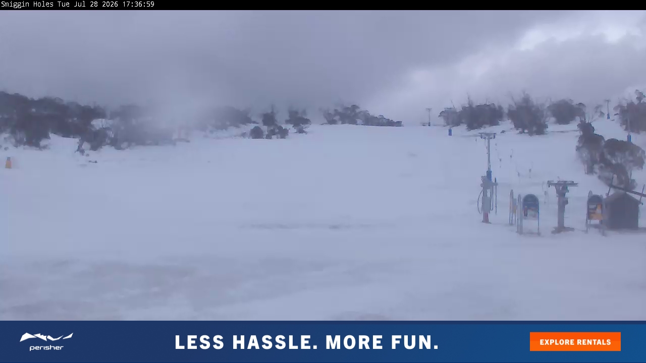 Perisher Smiggin Holes snow cam captured at 28 July 2026 at 5:37 pm AEST