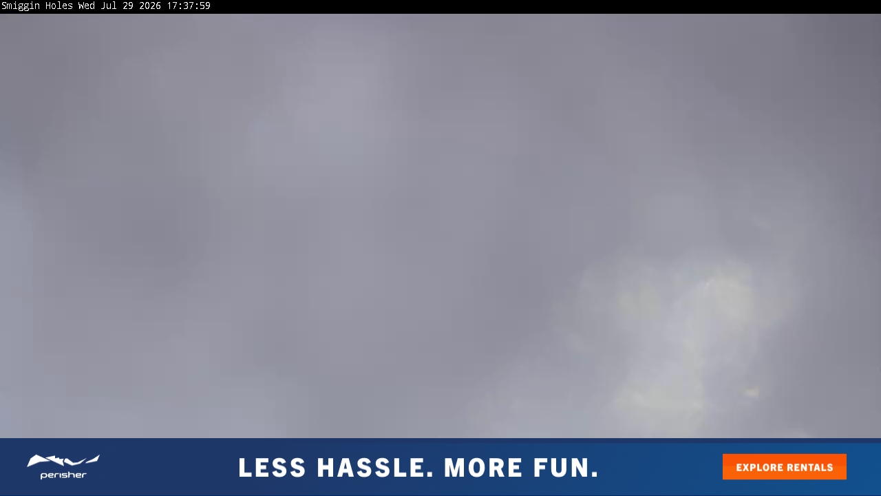 Perisher Smiggin Holes snow cam captured at 29 July 2026 at 5:38 pm AEST