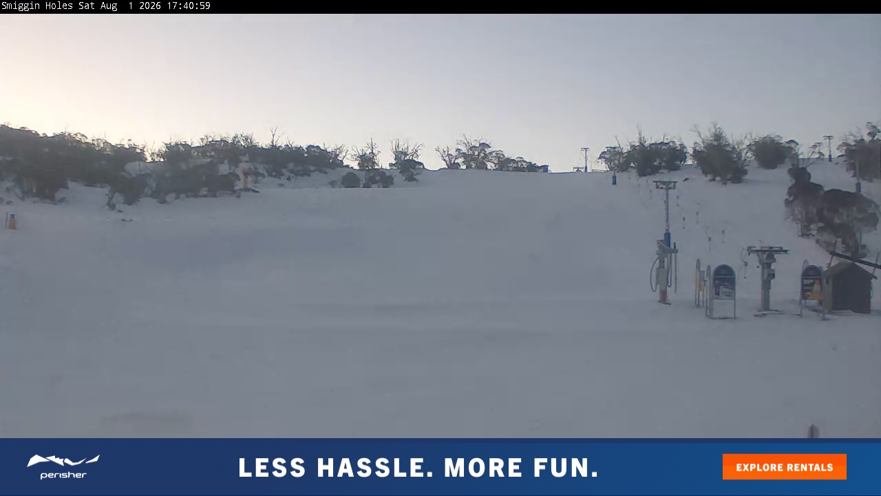 Perisher Smiggin Holes snow cam captured at 1 August 2026 at 5:41 pm AEST