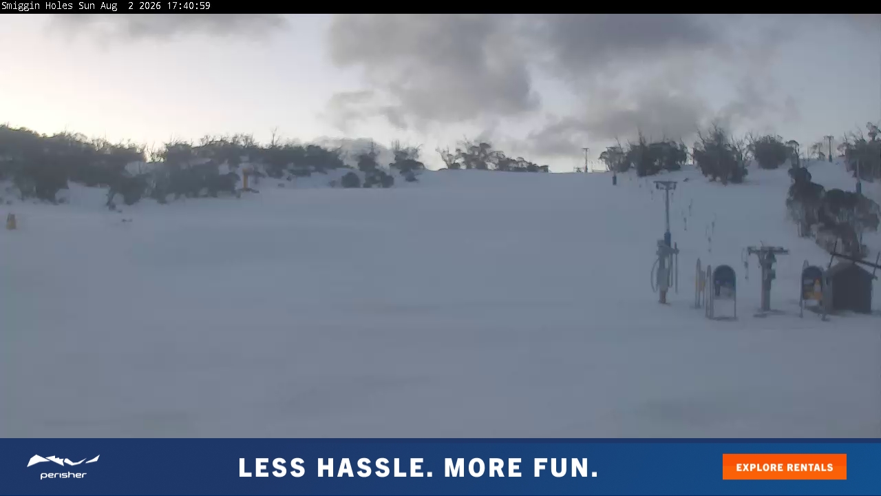 Perisher Smiggin Holes snow cam captured at 2 August 2026 at 5:51 pm AEST