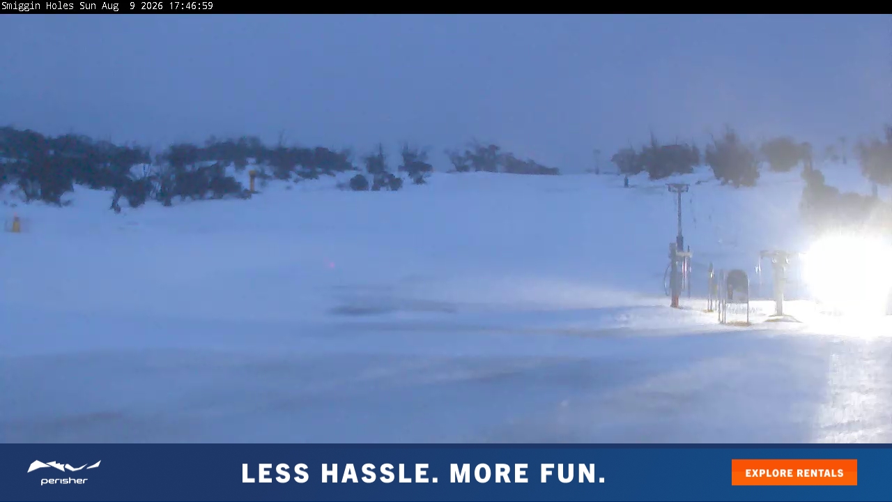 Perisher Smiggin Holes snow cam captured at 9 August 2026 at 5:48 pm AEST