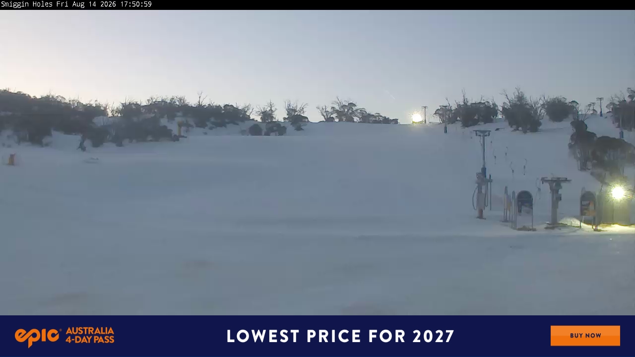 Perisher Smiggin Holes snow cam captured at 14 August 2026 at 5:52 pm AEST