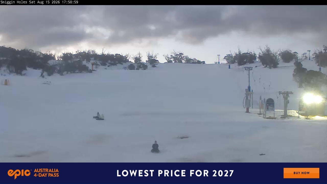 Perisher Smiggin Holes snow cam captured at 15 August 2026 at 5:53 pm AEST