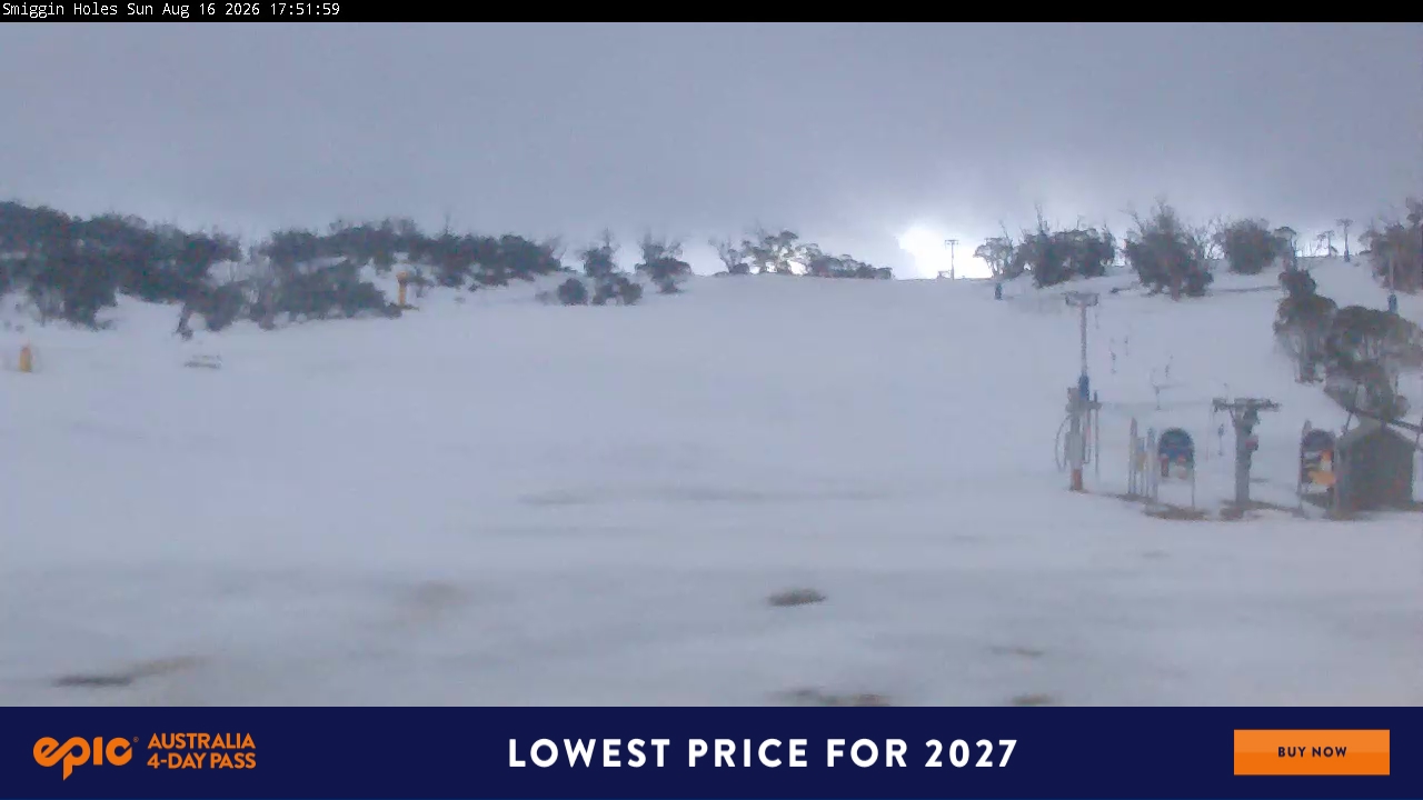 Perisher Smiggin Holes snow cam captured at 16 August 2026 at 5:54 pm AEST
