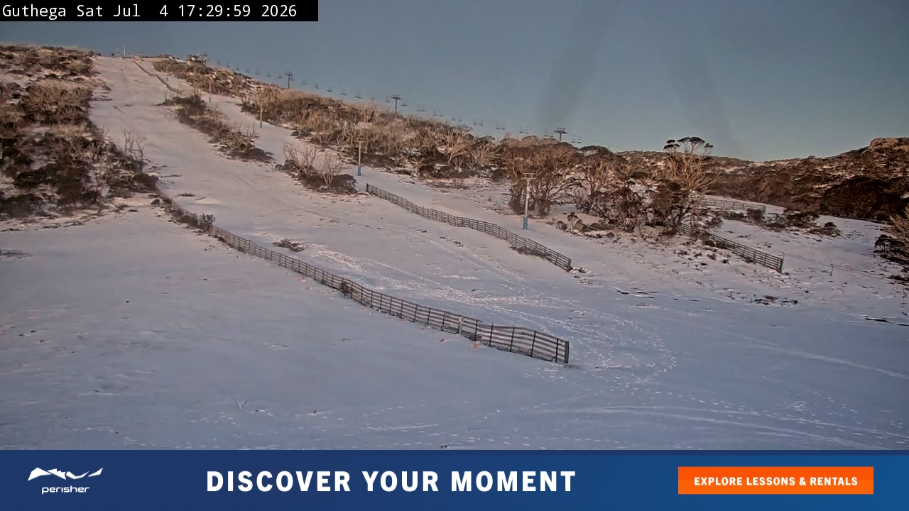 Perisher Guthega snow cam captured at 4 July 2026 at 5:40 pm AEST