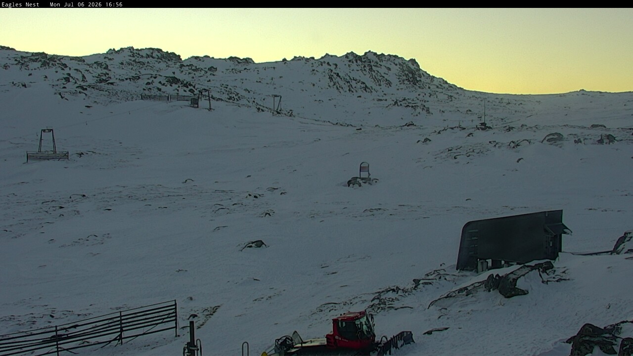 Thredbo Kosciuszko Walking Track snow cam captured at 6 July 2026 at 4:58 pm AEST