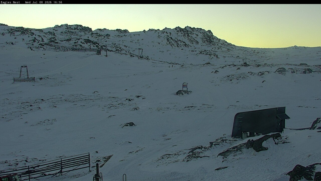 Thredbo Kosciuszko Walking Track snow cam captured at 8 July 2026 at 5:00 pm AEST