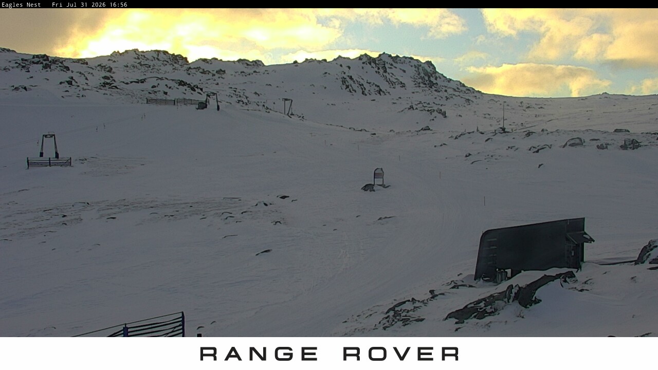 Thredbo Kosciuszko Walking Track snow cam captured at 31 July 2026 at 5:02 pm AEST