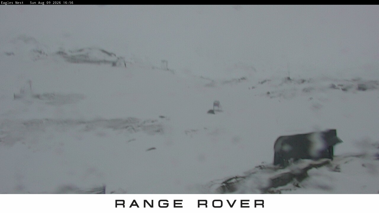 Thredbo Kosciuszko Walking Track snow cam captured at 9 August 2026 at 5:01 pm AEST