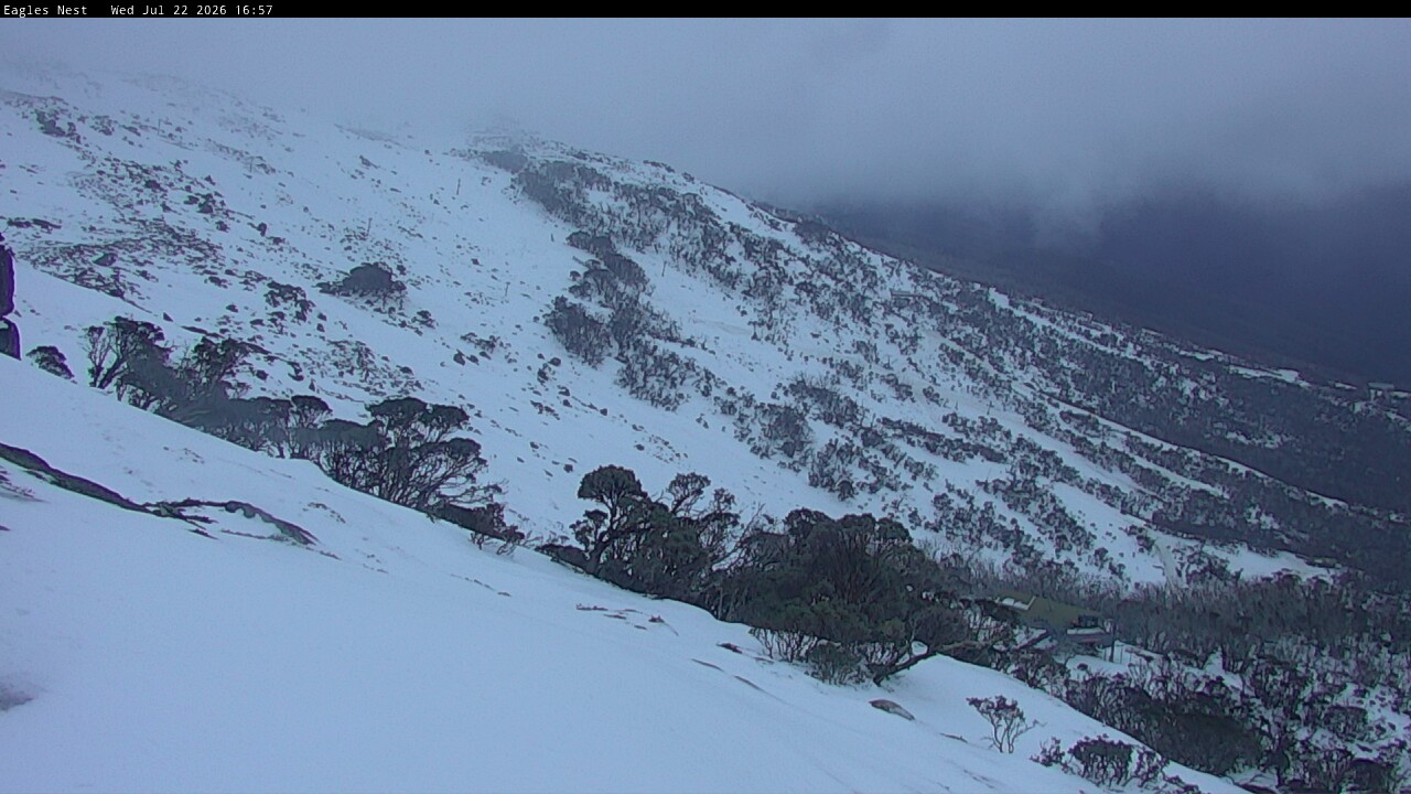 Thredbo Central Spur snow cam captured at 22 July 2026 at 5:04 pm AEST