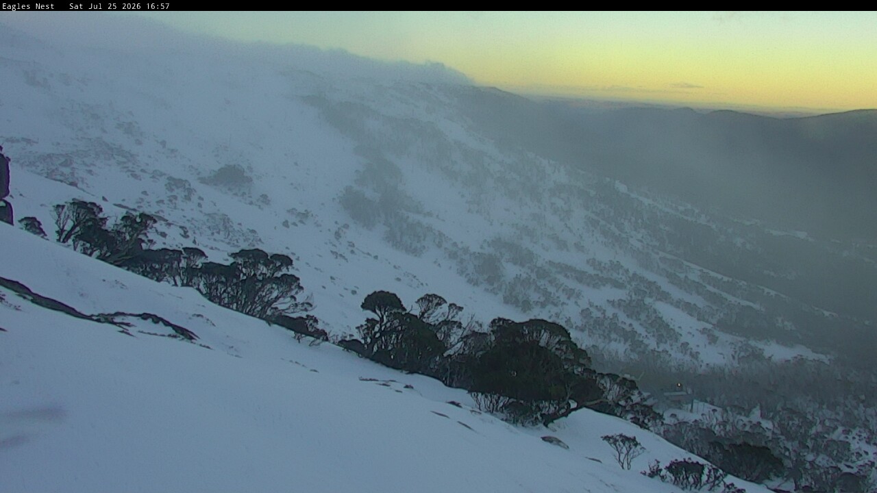 Thredbo Central Spur snow cam captured at 25 July 2026 at 5:08 pm AEST