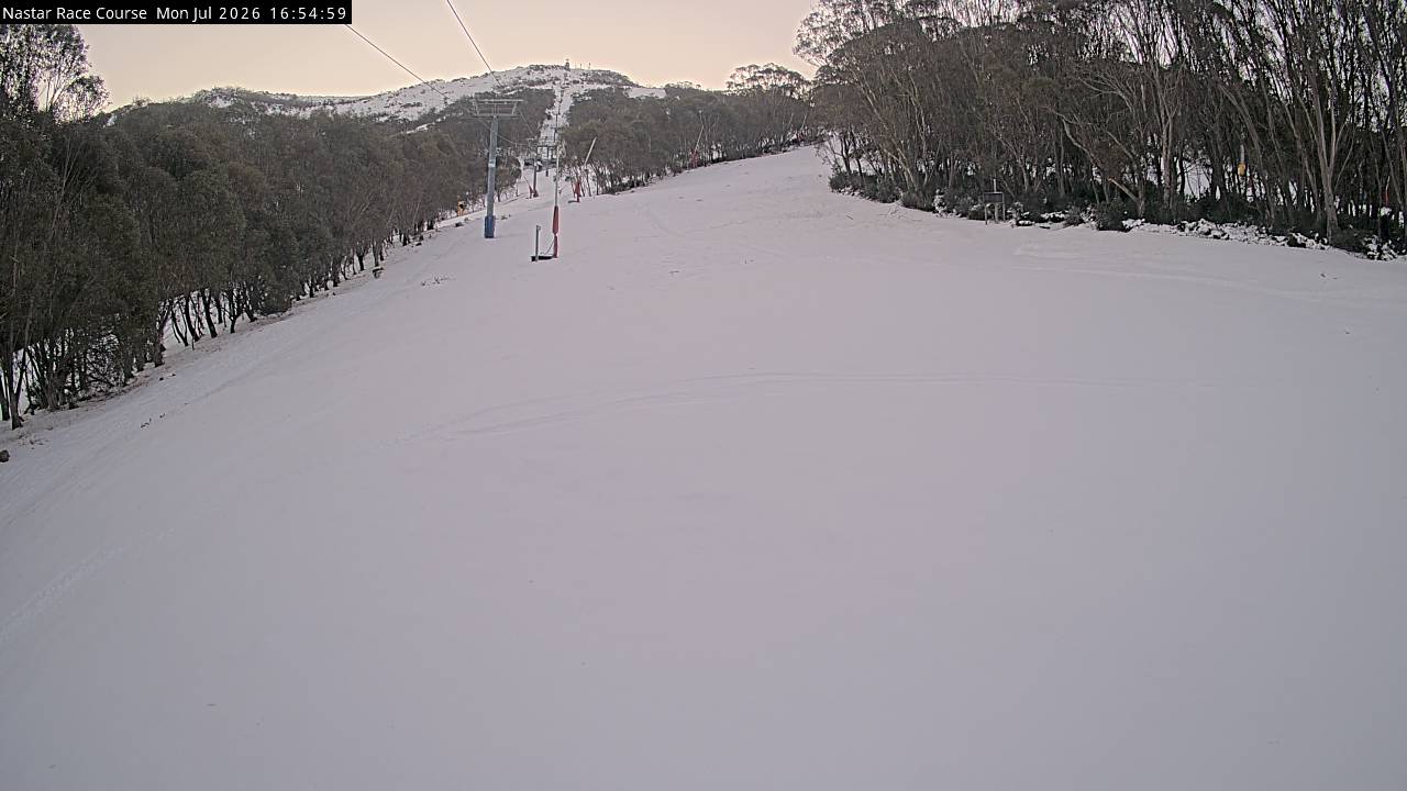Thredbo Mid-Mountain snow cam captured at 6 July 2026 at 4:59 pm AEST