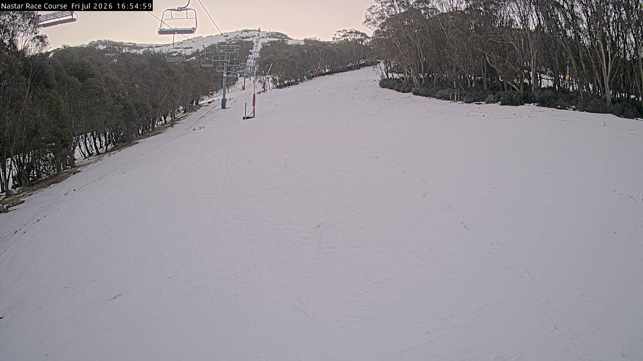 Thredbo Mid-Mountain snow cam captured at 17 July 2026 at 4:58 pm AEST