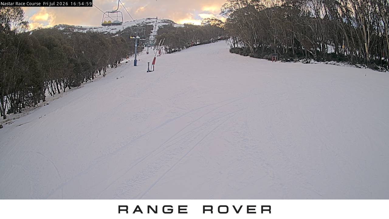 Thredbo Mid-Mountain snow cam captured at 31 July 2026 at 5:02 pm AEST