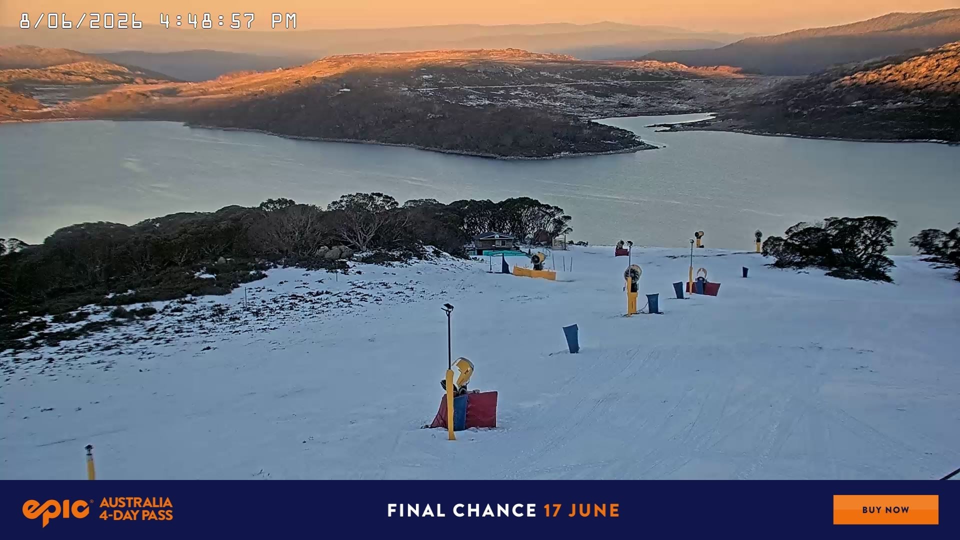 Falls Creek Drovers Dream Lake View snow cam captured at 8 June 2026, 6:52 am