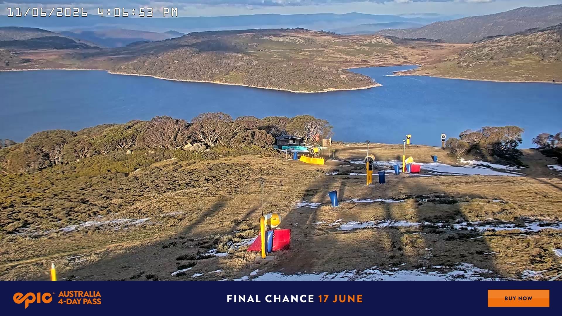 Falls Creek Drovers Dream Lake View snow cam captured at 11 June 2026, 6:14 am