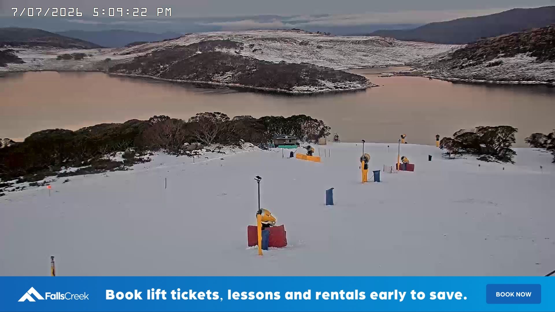 Falls Creek Drover's Dream Lake View snow cam captured at 7 July 2026 at 5:10 pm AEST