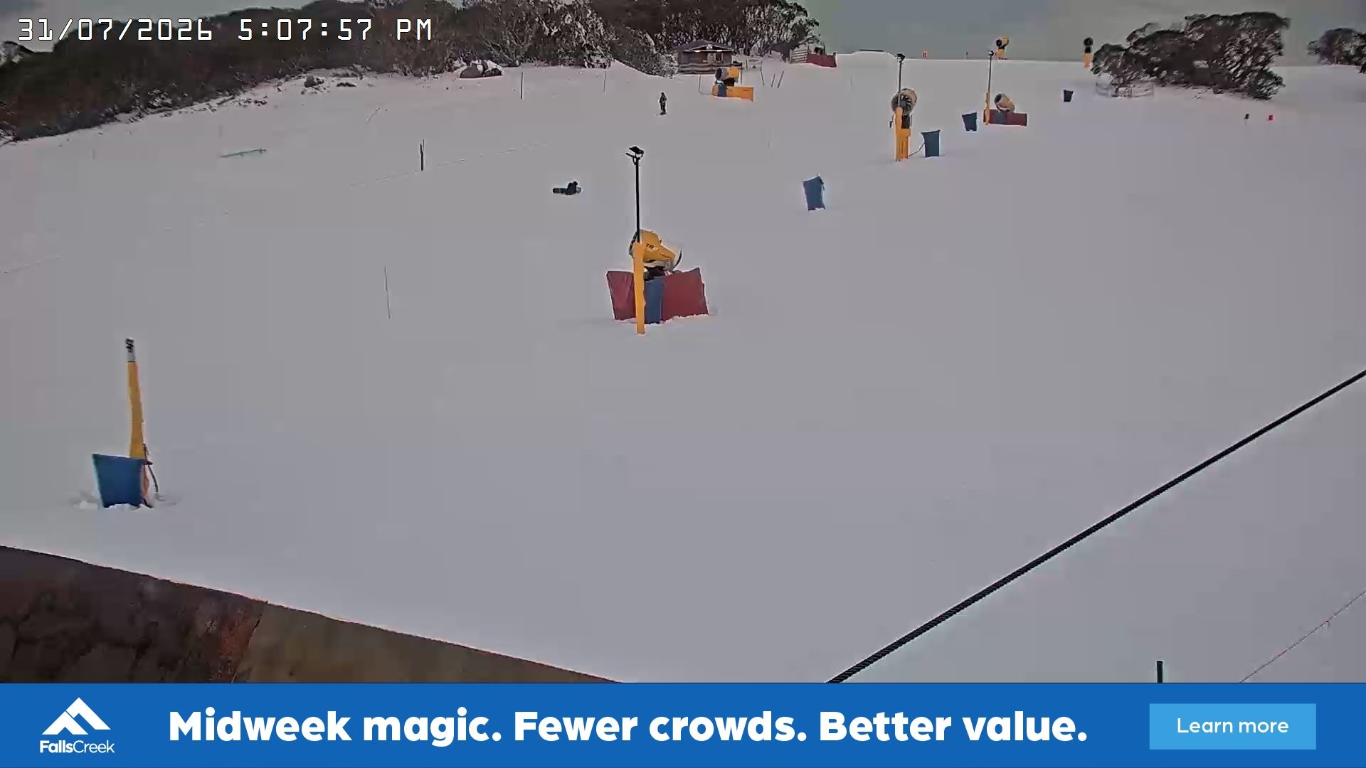 Falls Creek Drover's Dream Lake View snow cam captured at 31 July 2026 at 5:13 pm AEST
