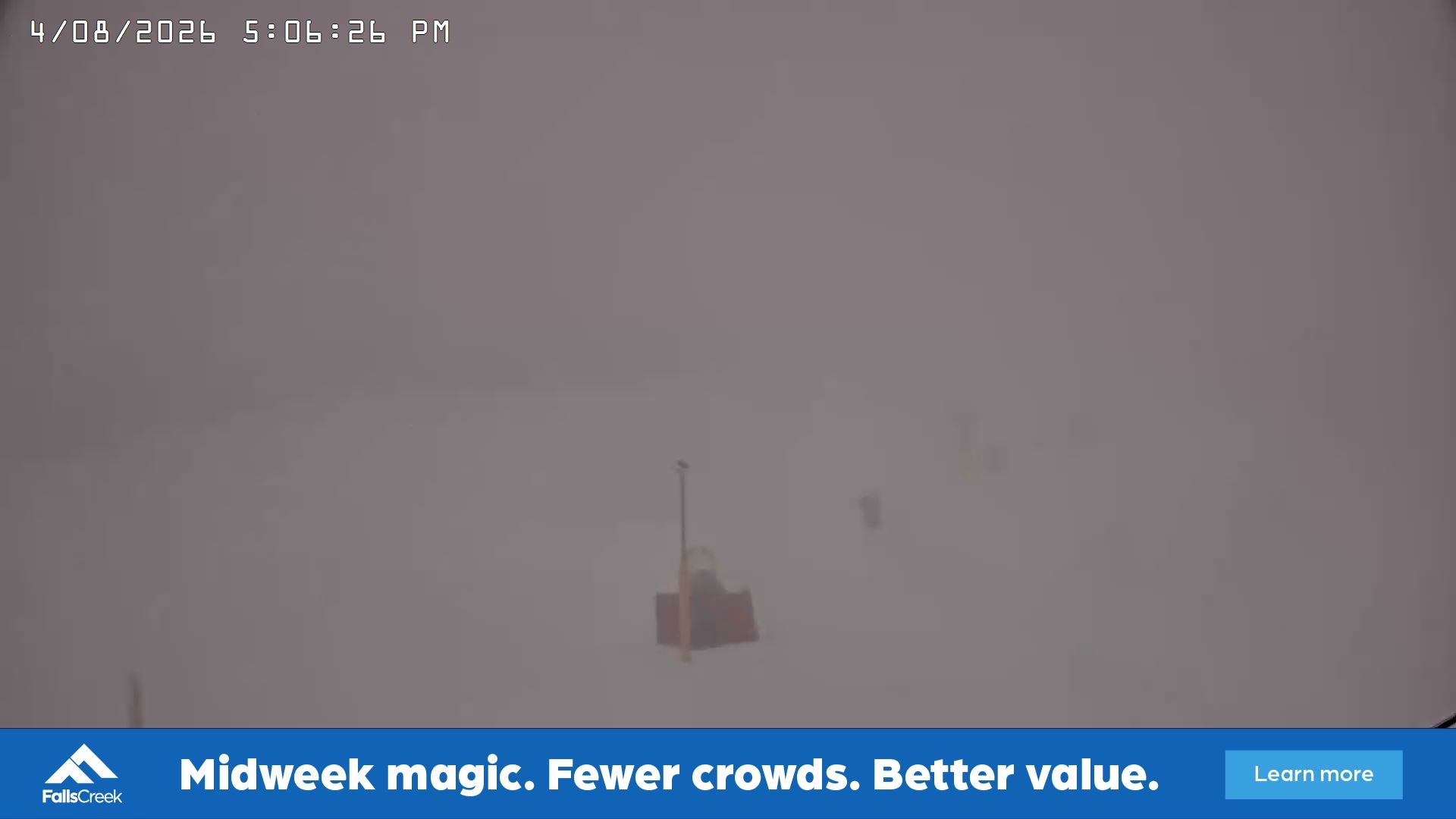 Falls Creek Drover's Dream Lake View snow cam captured at 4 August 2026 at 5:15 pm AEST