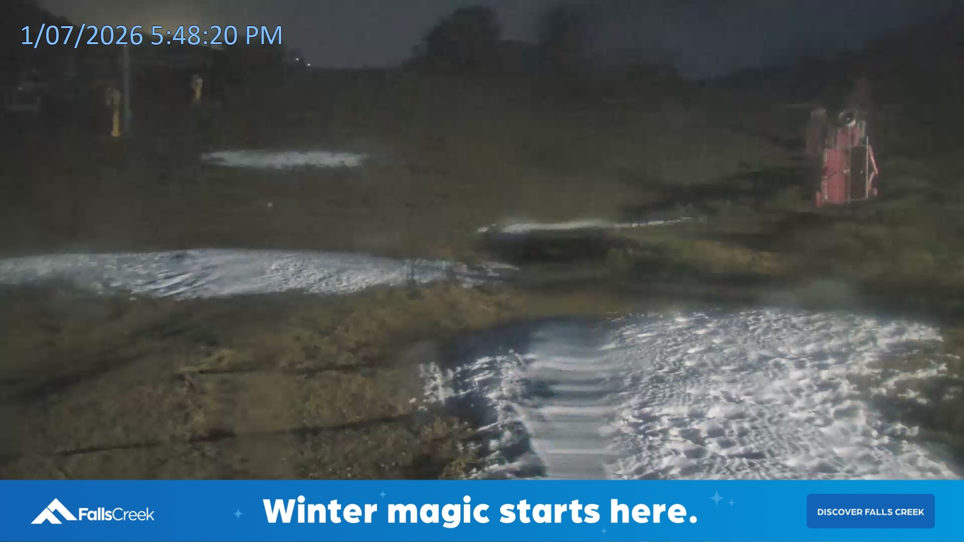 Falls Creek Towers Chair snow cam captured at 1 July 2026 at 5:52 pm AEST