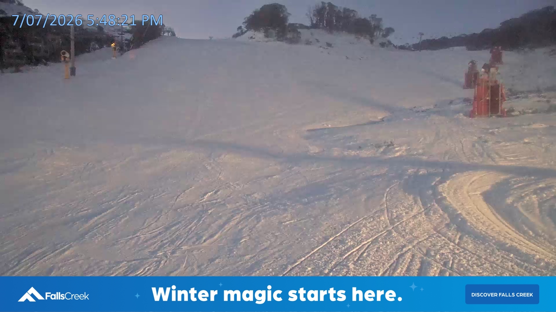 Falls Creek Towers Chair snow cam captured at 7 July 2026 at 5:54 pm AEST