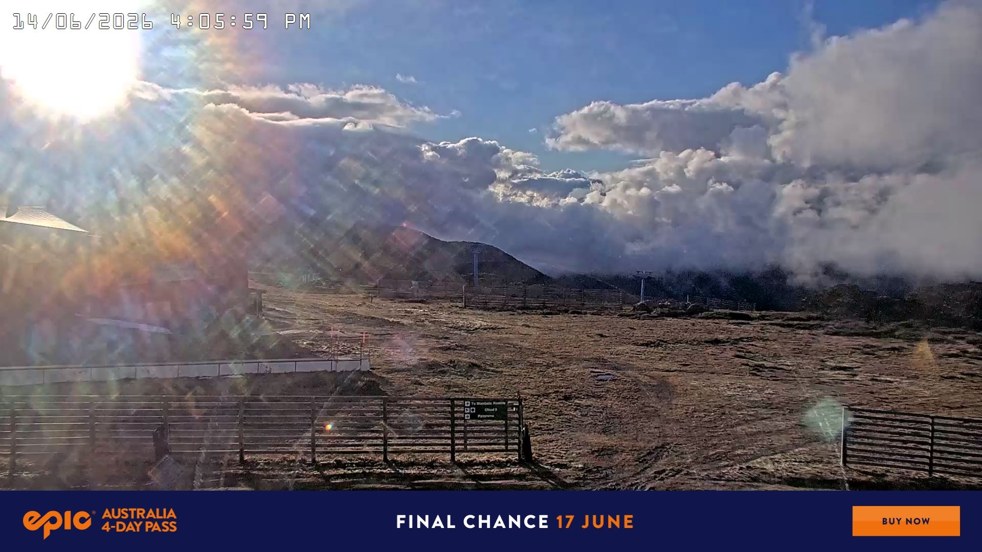Falls Creek Cloud 9 snow cam captured at 14 June 2026, 6:15 am