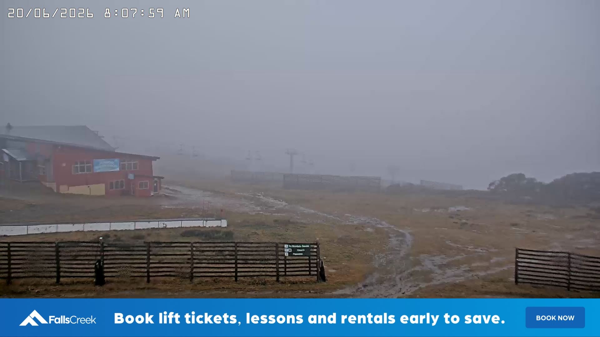 Falls Creek Cloud 9 snow cam captured at 19 June 2026, 10:13 pm