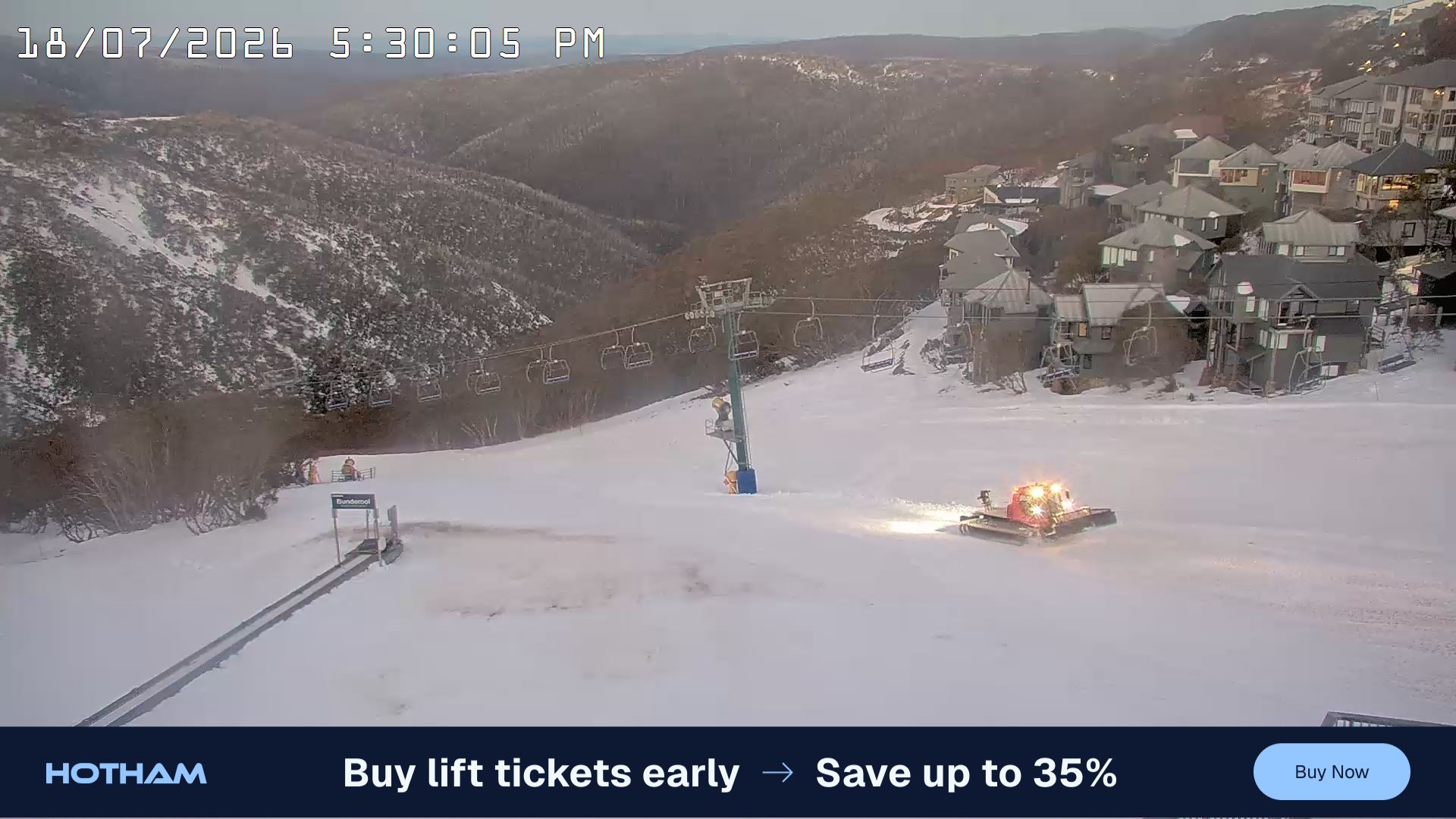 Mt Hotham Hotham Heights snow cam captured at 18 July 2026 at 5:32 pm AEST