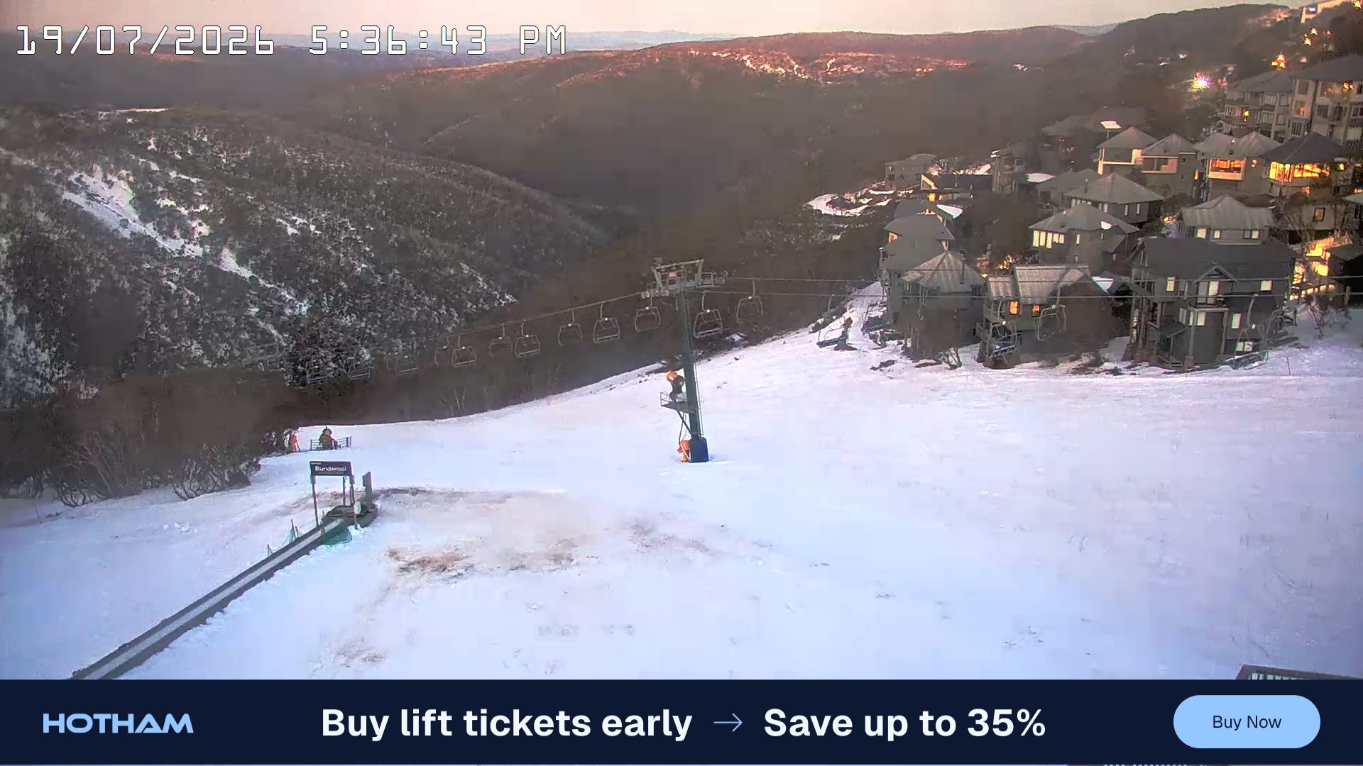 Mt Hotham Hotham Heights snow cam captured at 19 July 2026 at 5:44 pm AEST