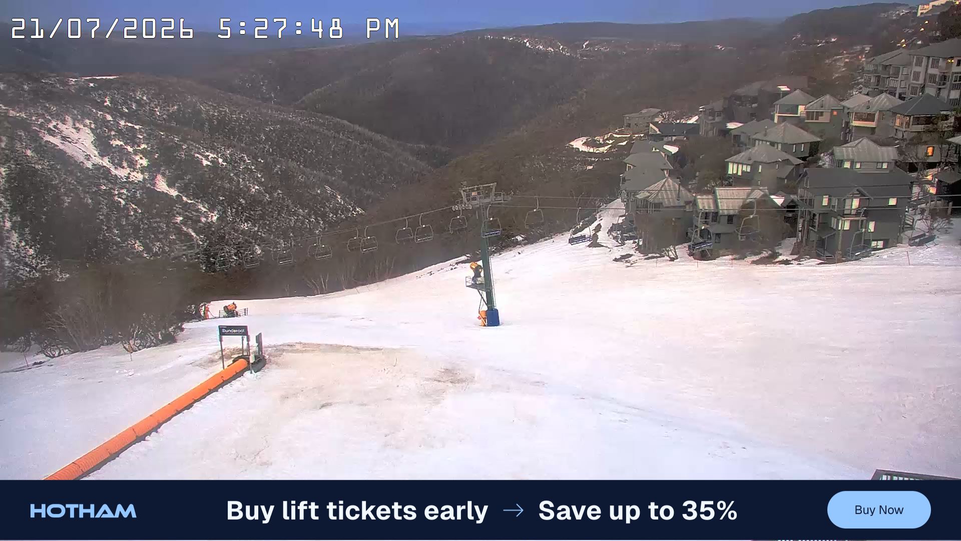 Mt Hotham Hotham Heights snow cam captured at 21 July 2026 at 5:37 pm AEST
