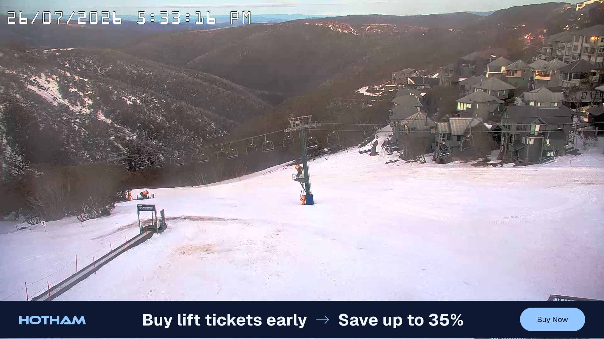 Mt Hotham Hotham Heights snow cam captured at 26 July 2026 at 5:43 pm AEST