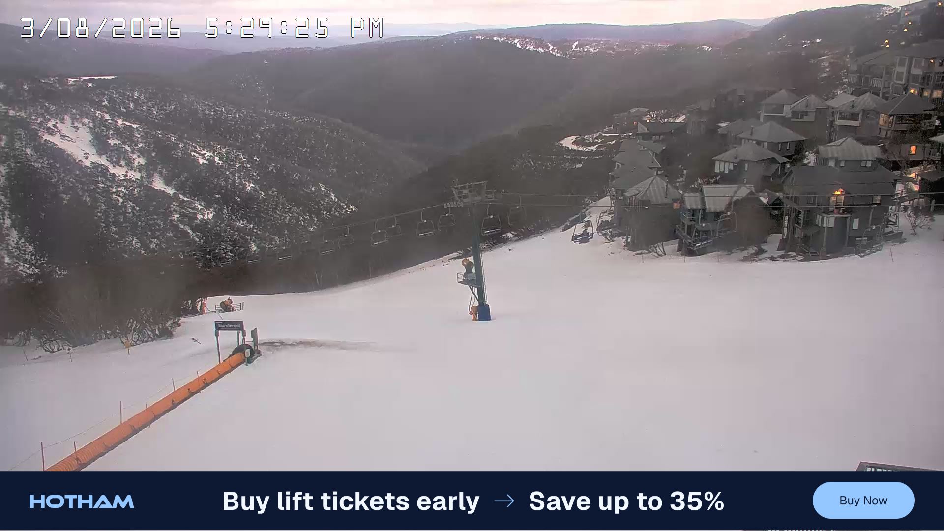 Mt Hotham Hotham Heights snow cam captured at 3 August 2026 at 5:38 pm AEST