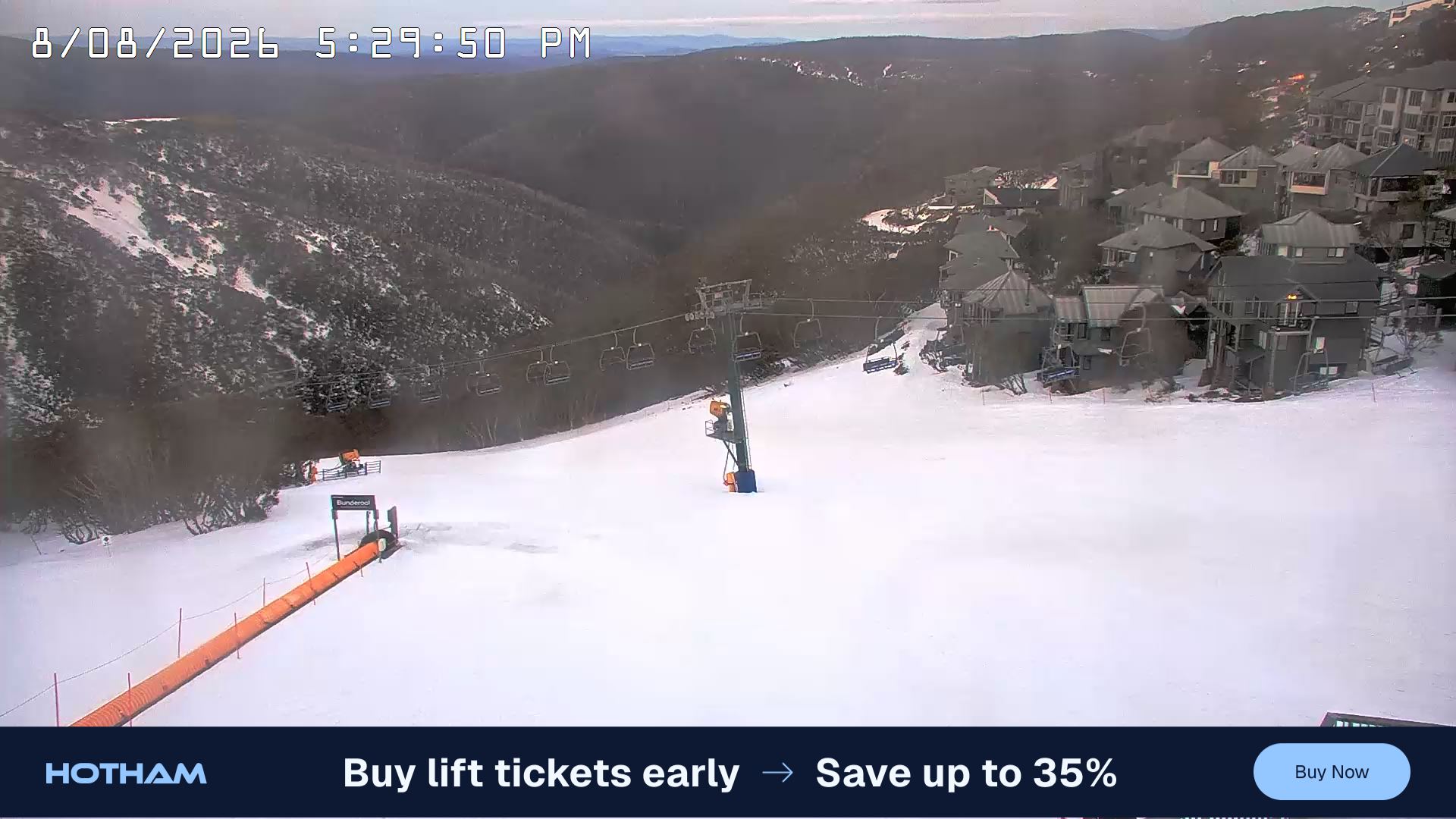 Mt Hotham Hotham Heights snow cam captured at 8 August 2026 at 5:31 pm AEST