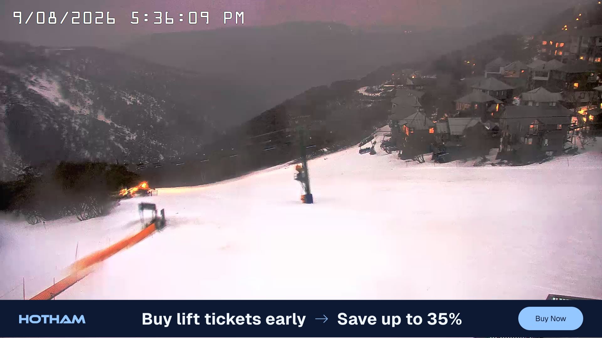 Mt Hotham Hotham Heights snow cam captured at 9 August 2026 at 5:43 pm AEST